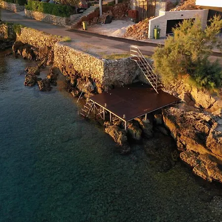Trinity Villa